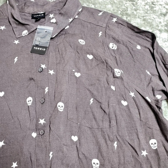 Torrid Dark Grey Scattered Gem Button Up Blouse - Picture 3 of 7